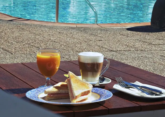 Курортний комплекс Almendros - Exclusive Vacation Club